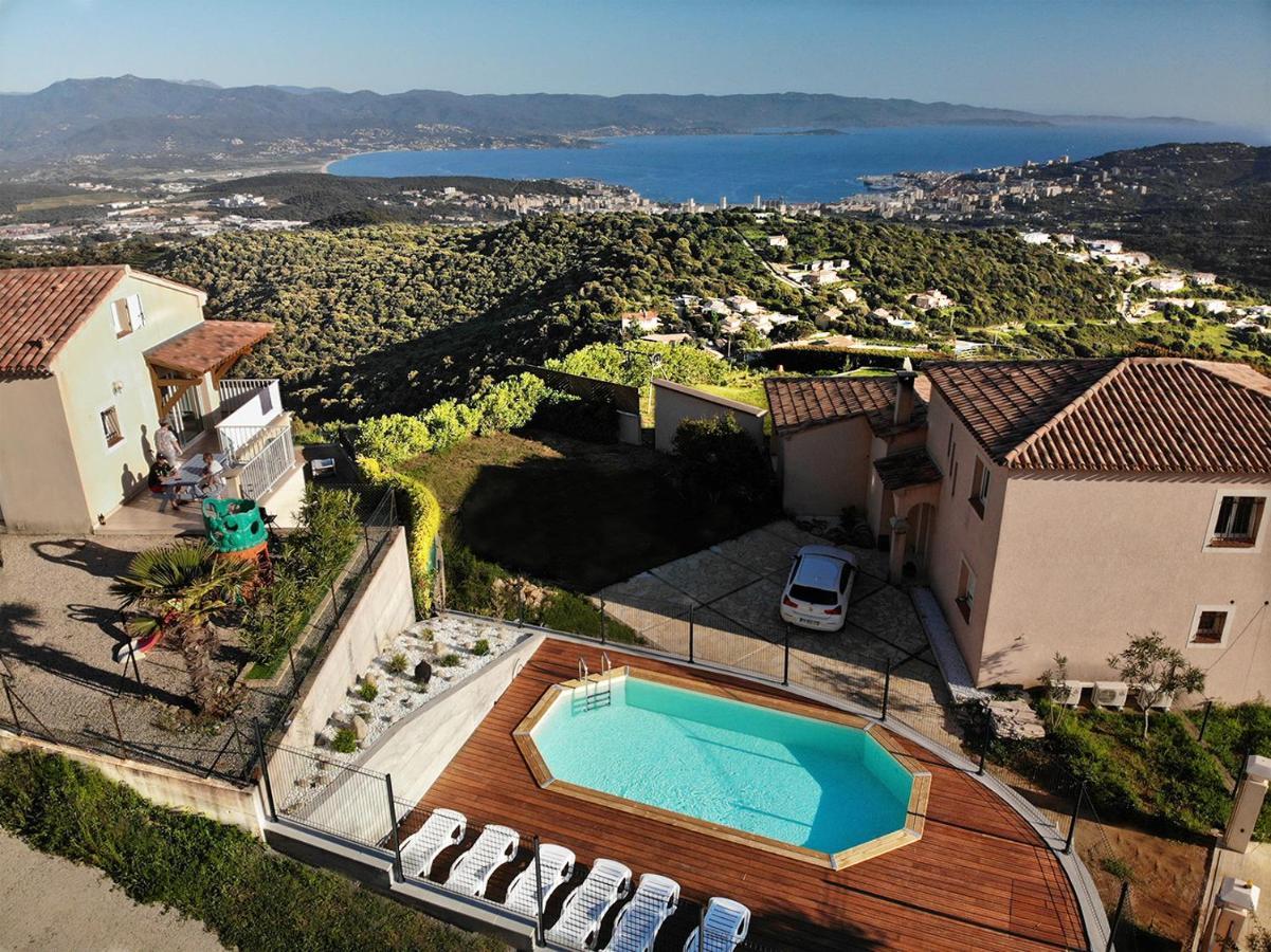 Gites Sassone, Vue Panoramique Sur Ajaccio Et La Mer Alata Exterior foto